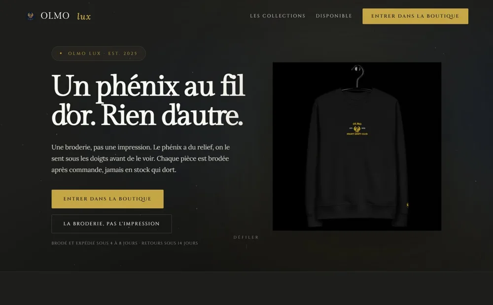 Page d'accueil d'OLMO lux en septembre 2026 : thème sombre, titre « Un phénix au fil d'or. Rien d'autre. »